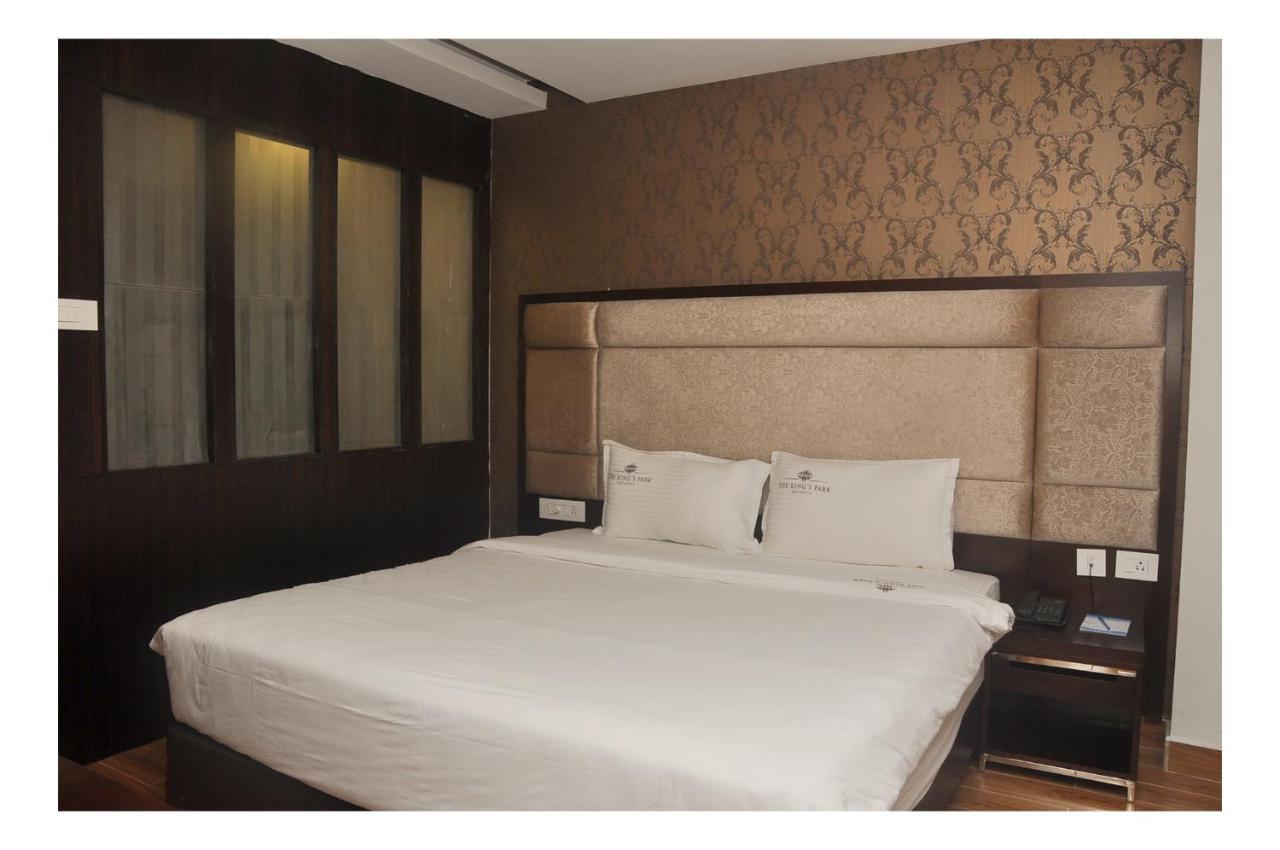 فندق The Kings Park Residency شيناي المظهر الخارجي الصورة