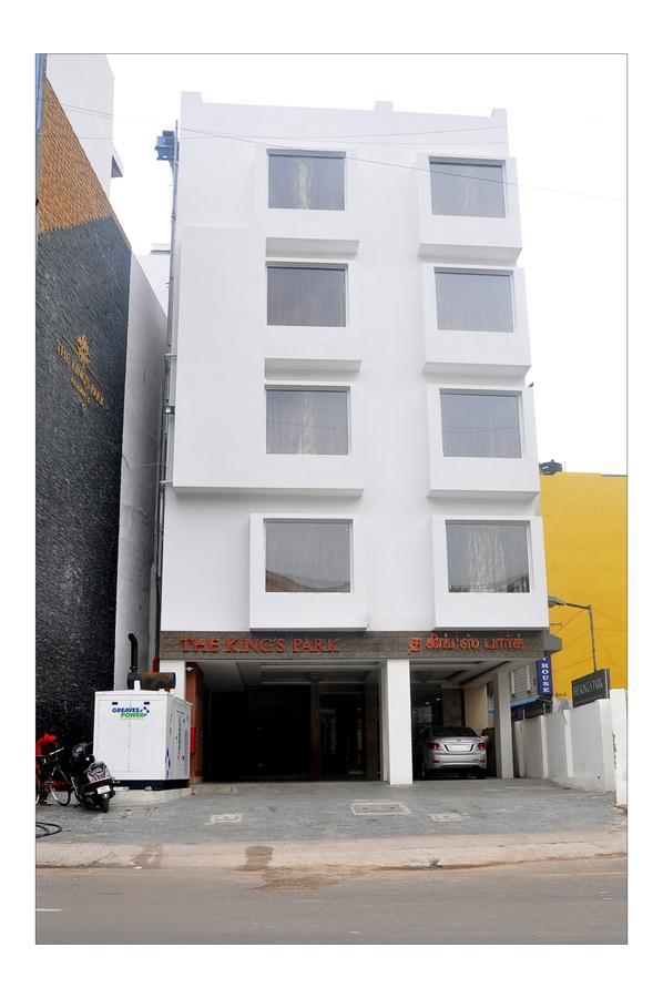فندق The Kings Park Residency شيناي المظهر الخارجي الصورة